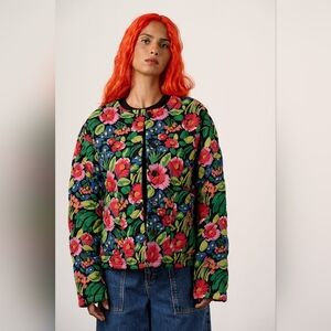 ✨️HOST PICK✨️ Lucy & Yak Oversized Quilted Bomber Jacket with Bold Floral Print